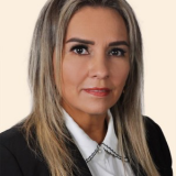 scarlett menacho Eyzaguirre