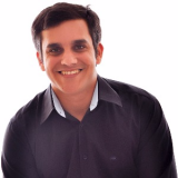 Daniel Vale