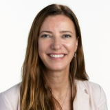 Cecilia Iros